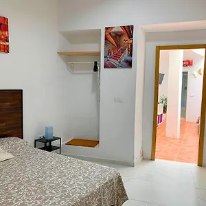https://nerja-citycenter-bajo.es-andalucia.com